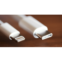 Cable Tipo C a Lightning